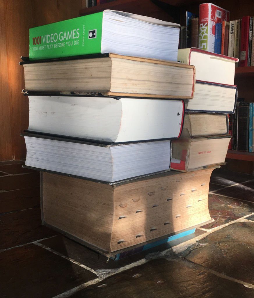 книги товсті для скриньки
