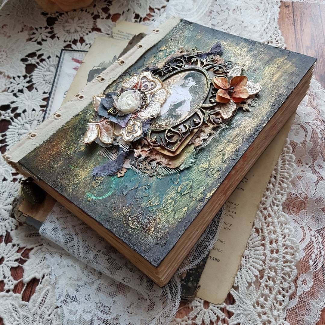 скринька з книги об'ємна