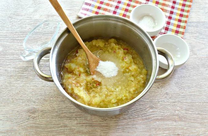 Аджика з кабачків із перцем