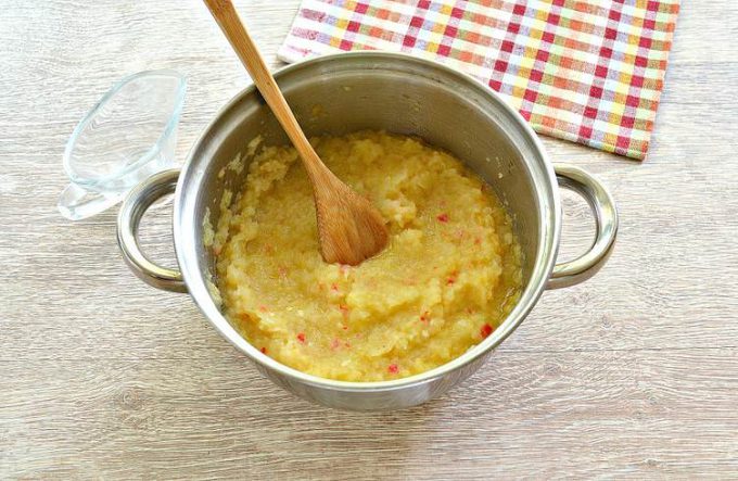 Аджика з кабачків із перцем