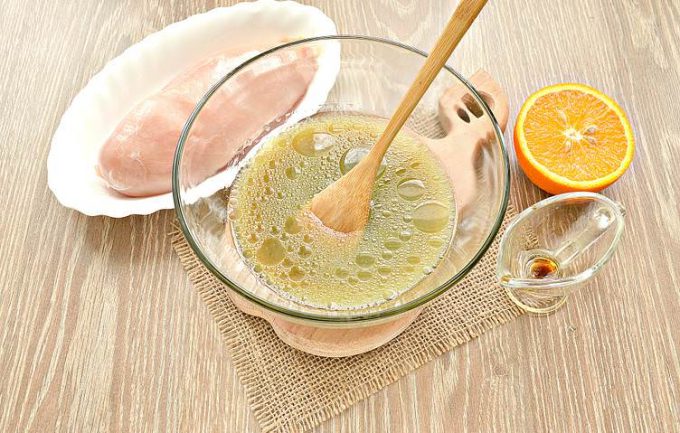 Апельсиновий маринад для курячої грудки