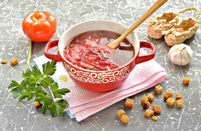 Борщ із куркою