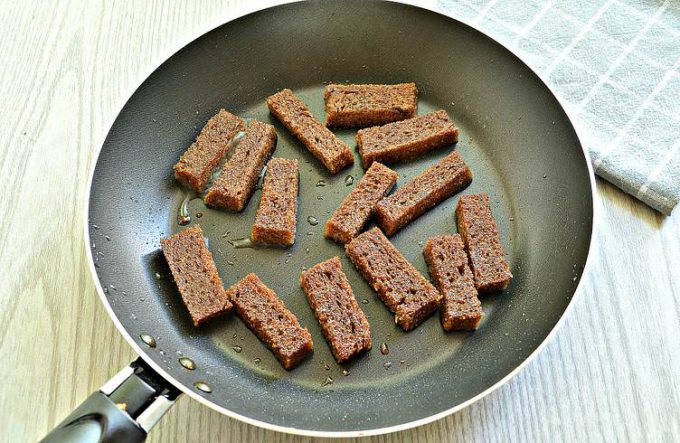 Часникові грінки із сиром