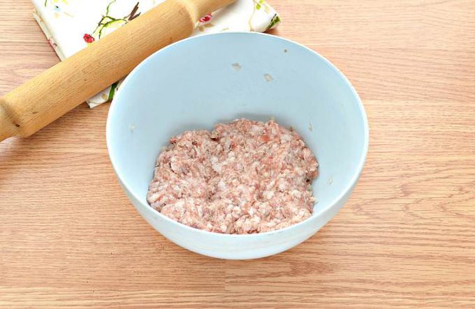 Чебуреки з мясом