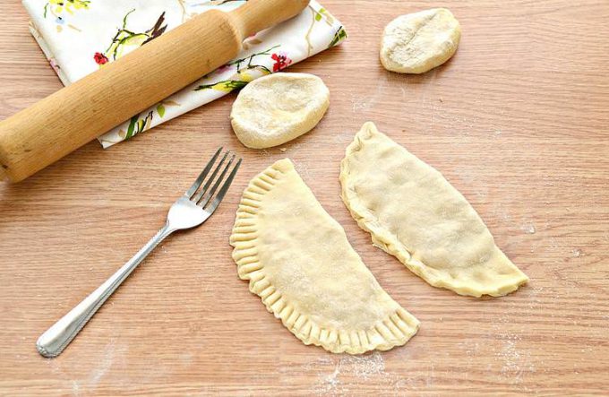Чебуреки з мясом