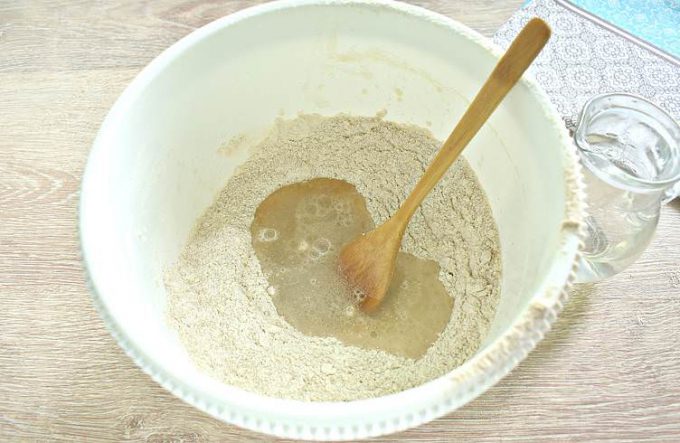 Цільнозернові булочки з кунжутом