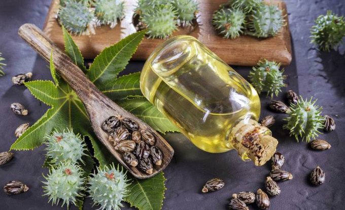 Як погладити шкіряну спідницю, пальто, плаття, штани, сумку