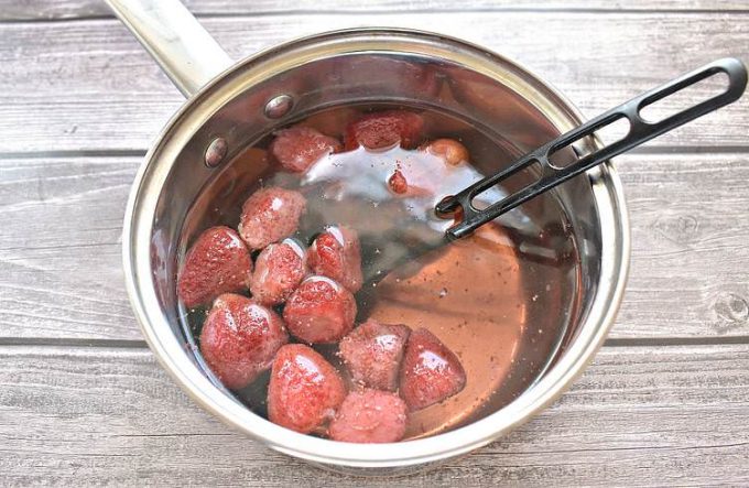 Кисіль із заморожених ягід