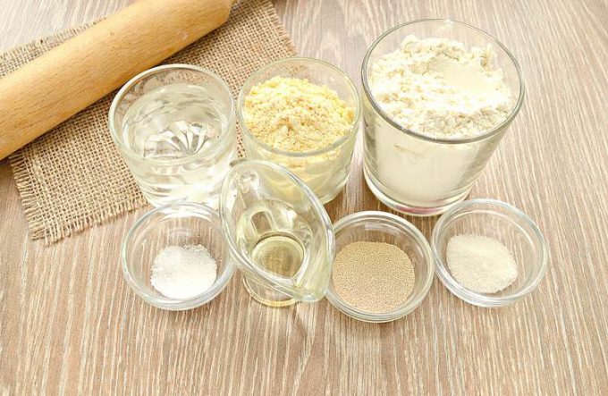 Кукурудзяне тісто для піци