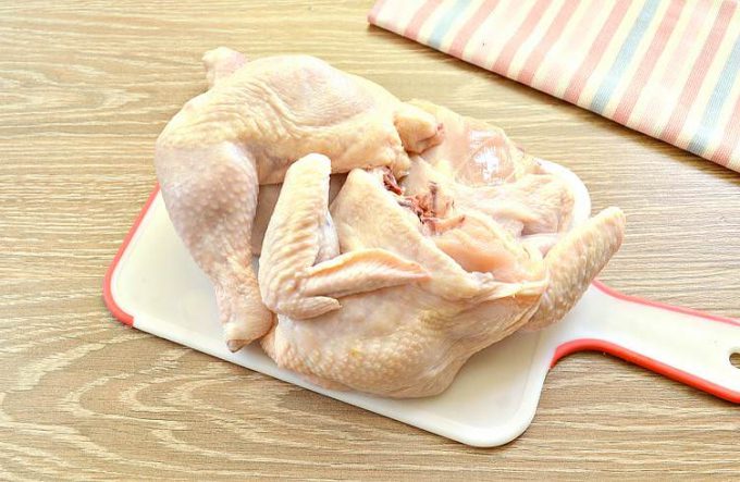 Курка в духовці з прованськими травами