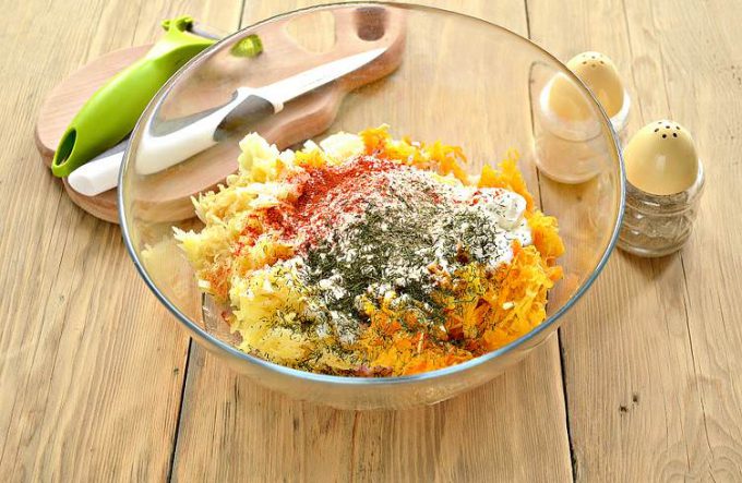 Мясні оладки з картоплею та гарбузом