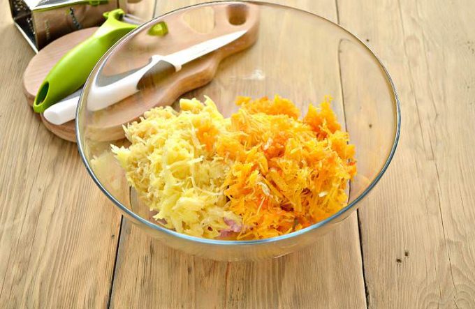 Мясні оладки з картоплею та гарбузом