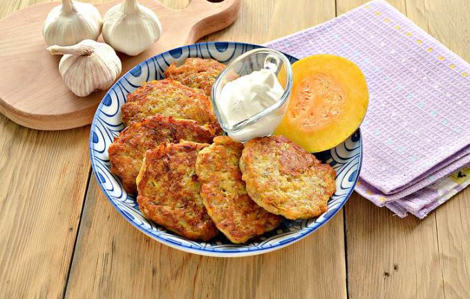 Мясні оладки з картоплею та гарбузом