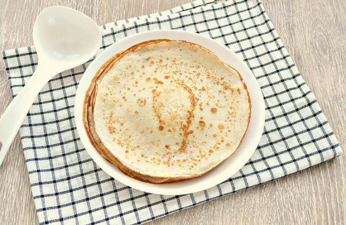 Млинці з ліверною ковбасою