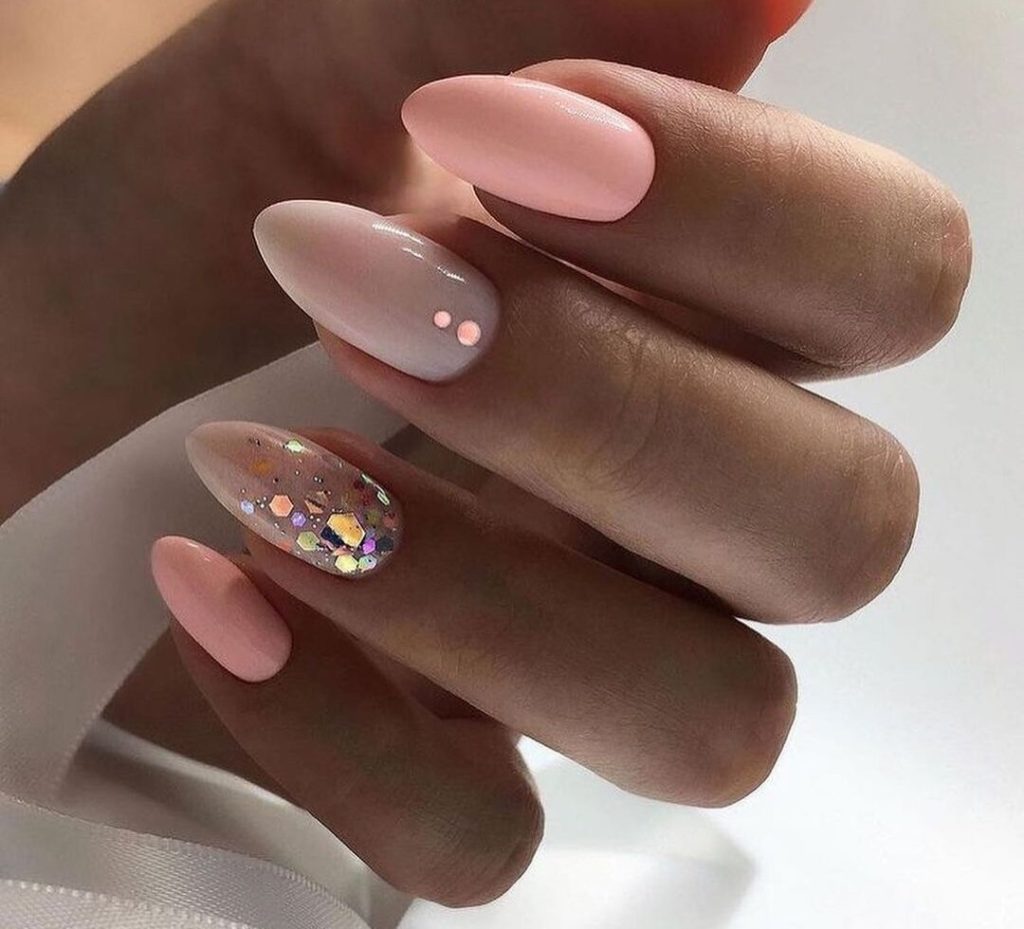 Нюдовий манікюр 2023: стильні ідеї дизайну +280 фото