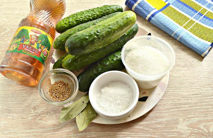 Огірки на зиму, мариновані по-фінськи