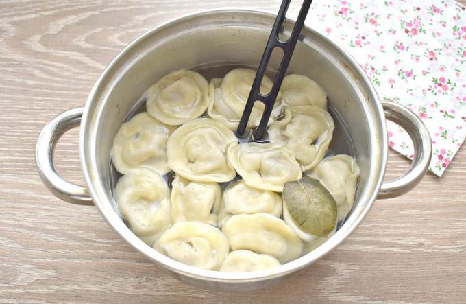 Пельмені з мясом та сиром