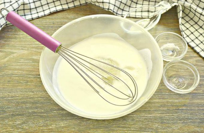 Пиріг із замороженими яблуками