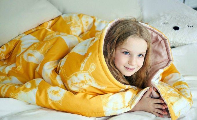 Розмір дитячої ковдри: як вибрати для кожного віку