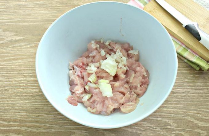 Рубані котлети з курячої грудки