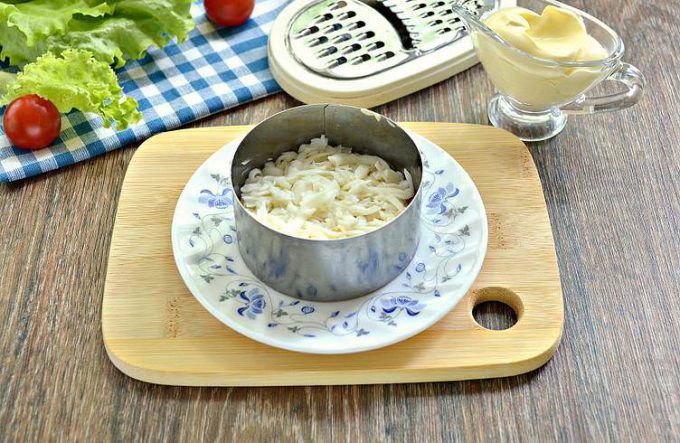 Салат «Мімоза» з крабовими паличками