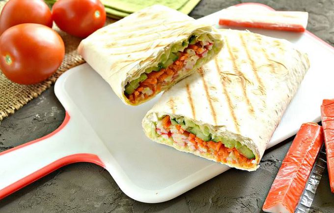 Шаурма з крабовими паличками