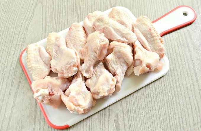 Смажені курячі крильця