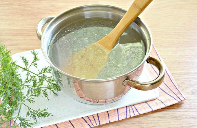 Суп з куркою та галушками