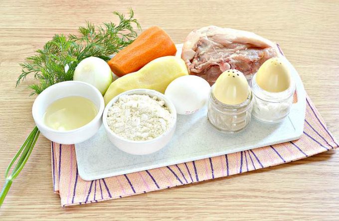 Суп з куркою та галушками
