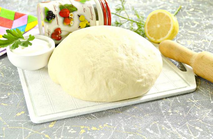 Здобне дріжджове тісто на сметані