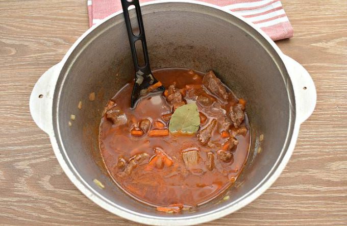 Гречка по-купецьки з яловичиною