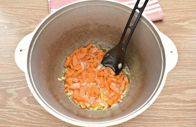 Гречка по-купецьки з яловичиною