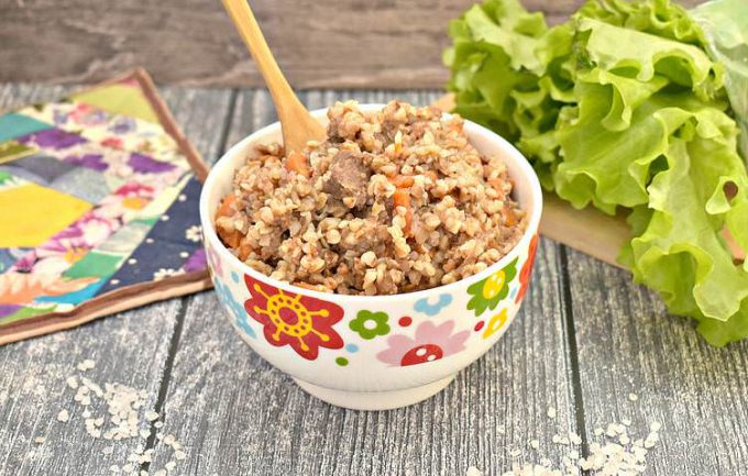 Гречка по-купецьки з яловичиною