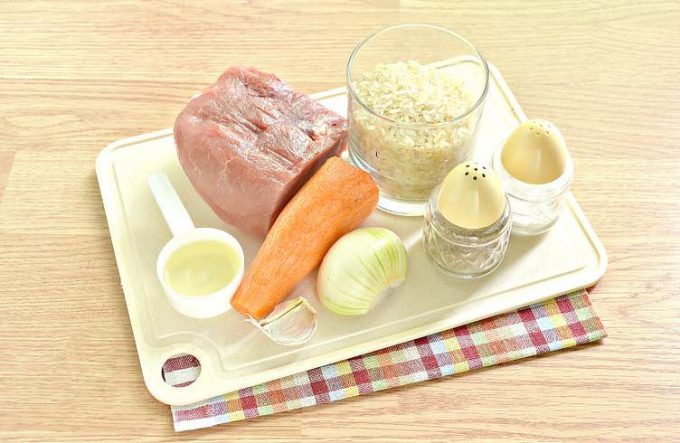 Плов зі свининою на сковороді