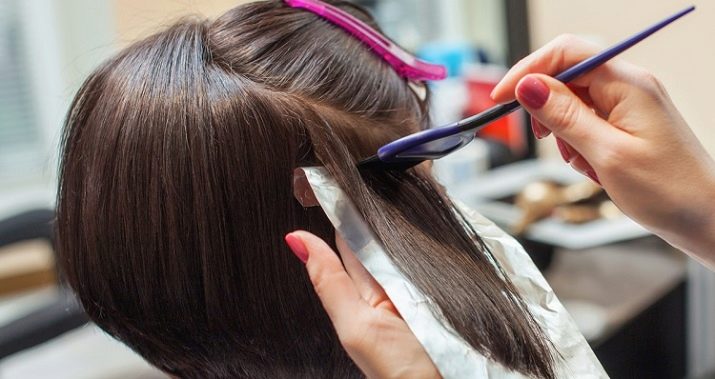Попелястий колір волосся на коротке волосся: вибір відтінку та етапи фарбування