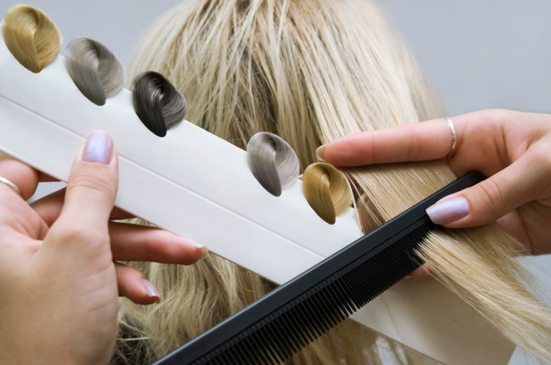 Пшеничний колір волосся: кому йде та як отримати такий тон?